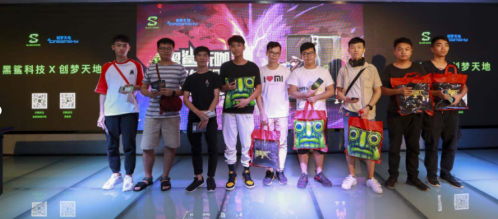 黑鲨玩咖先锋体验会X创梦天地广州站完美撒花