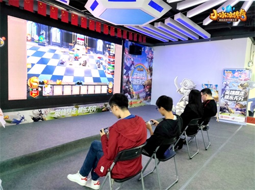 英雄暴走，棋乐无穷！《小冰冰传奇》西安长沙线下见面会畅快对战