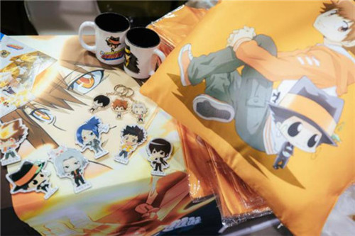 《家庭教师》1月3日全平台上线！广州萤火虫打卡成功√