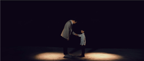 黄磊代言《少年三国志：零》，人生无惧从零开始