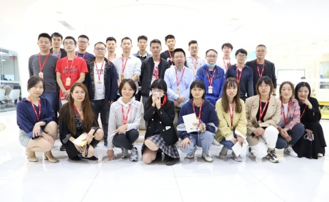 迎接人才新力量，小牛互娱培育互联网强悍生化军团